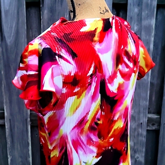 NEW Cato Accordion Pleat, Abstract Print Top with Ruffle Front - Picture 10 of 17